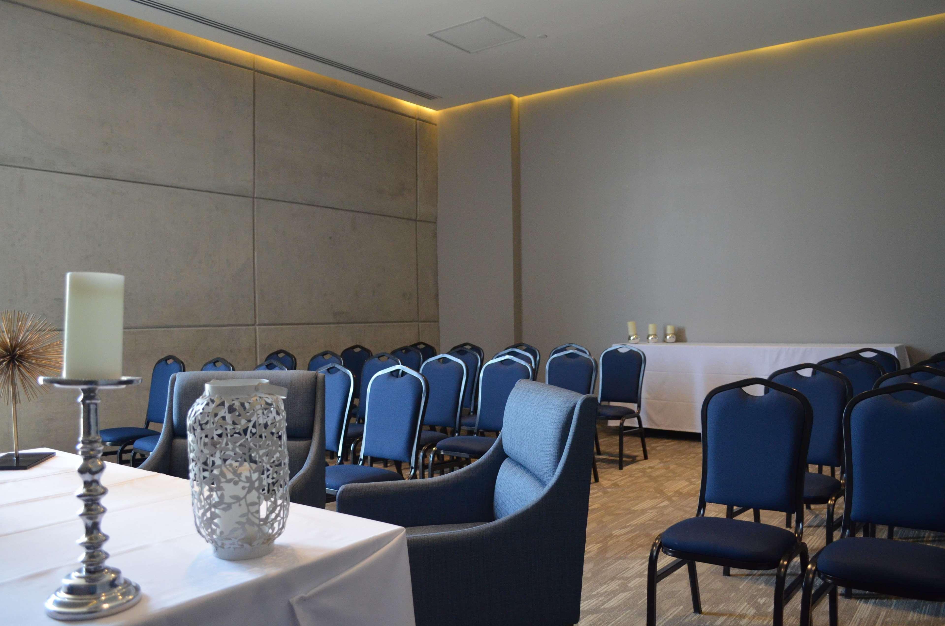 Hampton By Hilton